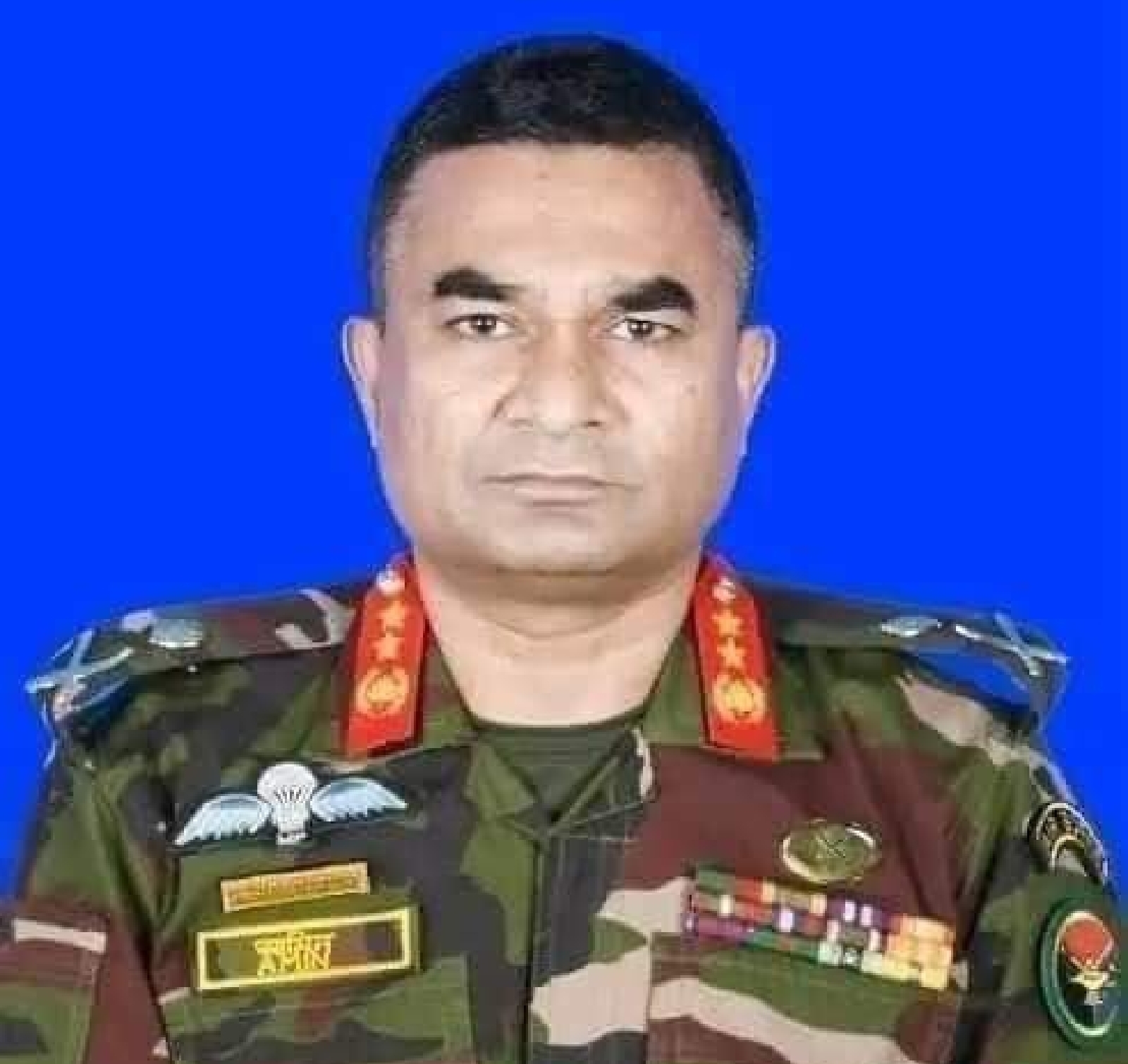 আনসার ও গ্রাম প্রতিরক্ষা বাহিনী মহাপরিচালক হলেন  মেজর জেনারেল একেএম আমিনুল হক