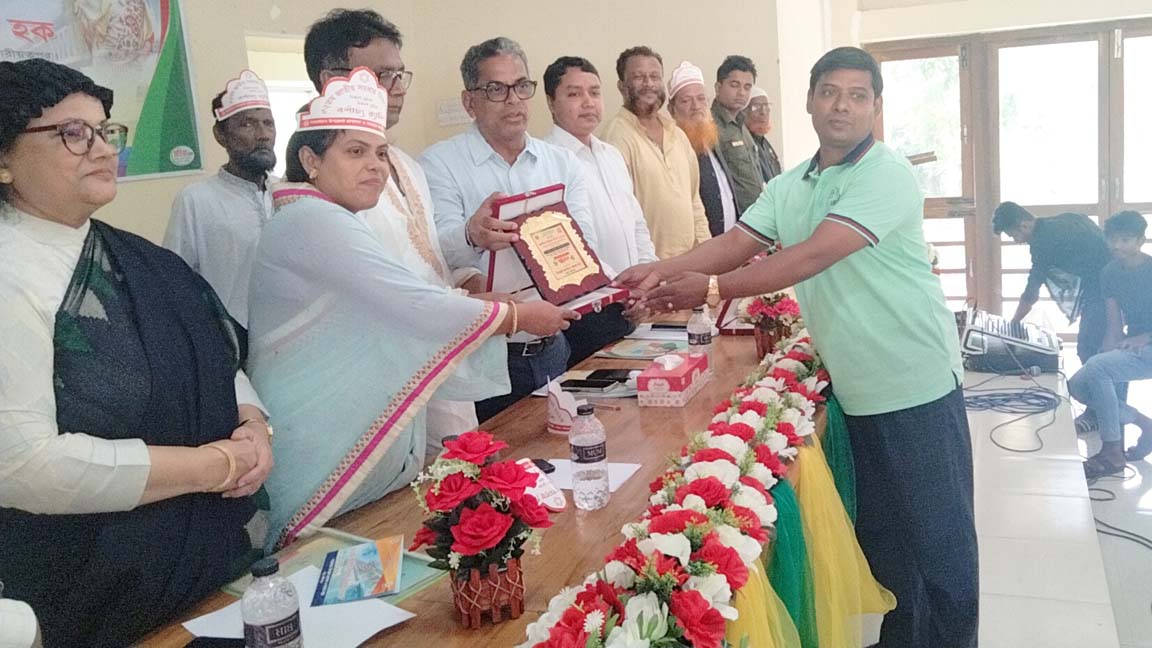 নড়িয়ায় সমবায় দিবসে পুরস্কারে বিতরন