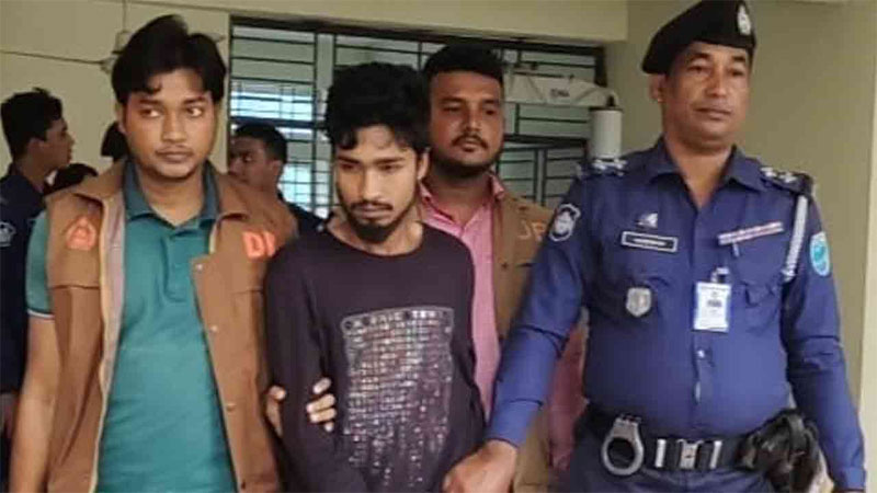 শরীয়তপুরে কুপ্রস্তাবে রাজি না হওয়ায় নারীকে আগুনে পুড়িয়ে হত্যাচেষ্টার প্রধান আসামি গ্রেপ্তার
