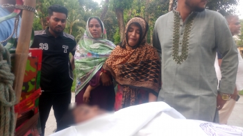 গলায় ওড়না পেচিয়ে ঝুলন্ত অবস্থায় ছিলো শিশু মরিয়মের লাশ