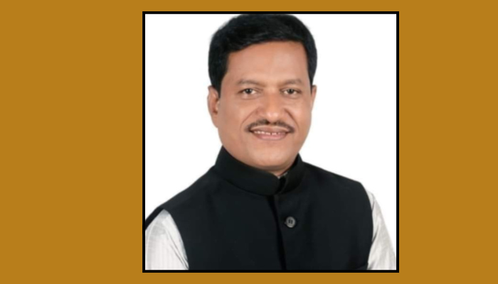 ডামুডয়া উপজেলার ভাইস চেয়ারম্যান হিসেবে শপথ নিলেন বিএম সাত্তার 
