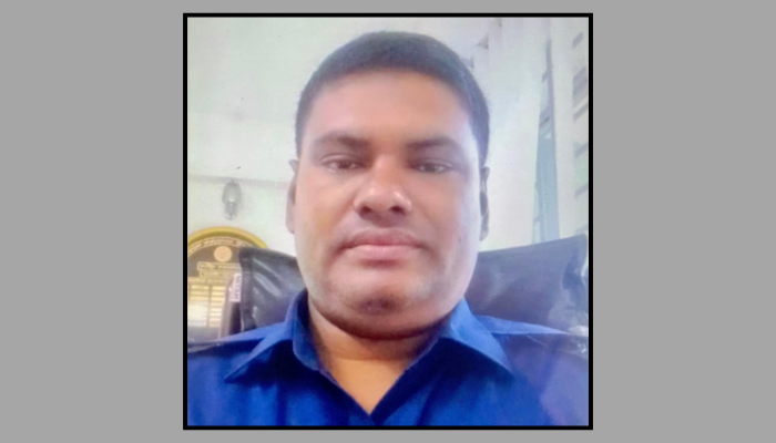 জাজিরা থানার ওসি ঝুলান্ত মরদেহ উদ্ধার