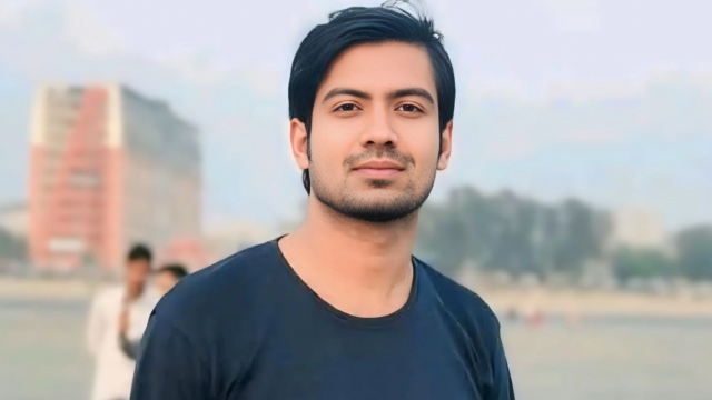 মোবাইলে কথা বলার সময় নির্মাণাধীন ভবন থেকে পড়ে যুবকের মর্মান্তিক মৃত্যু
