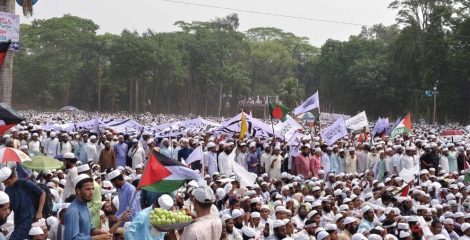 হেফাজতের ১২ দফা দাবি: নারী সংস্কার কমিশন বাতিল ও আ.লীগ নিষিদ্ধের আহ্বান