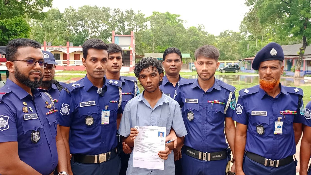 নিয়োগ পরীক্ষায় ‘প্রক্সি নাটক’: নীলফামারীতে ধরা খেল ভুয়া পরীক্ষার্থী