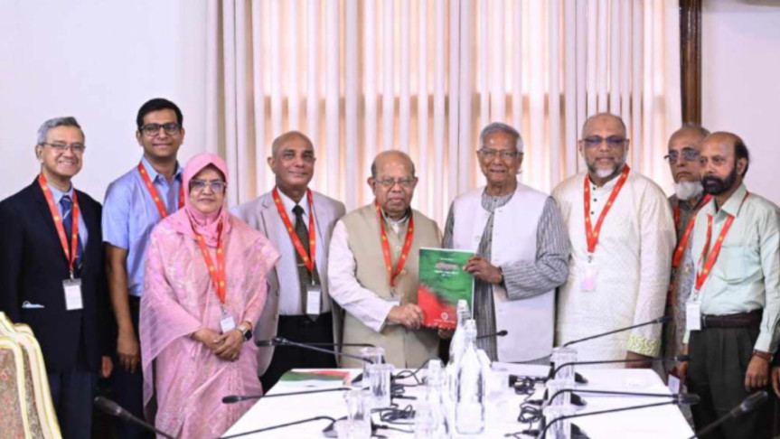 ওষুধ কোম্পানির প্রতিনিধিদের সরাসরি সাক্ষাৎ বন্ধ, প্রাথমিক স্বাস্থ্যসেবা মৌলিক অধিকার হিসেবে প্রস্তাব