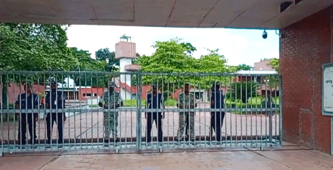 টুঙ্গিপাড়ায় শেখ মুজিবের সমাধিতে মৃত্যুবার্ষিকী পালন হয়নি, নিরাপত্তা জোরদার