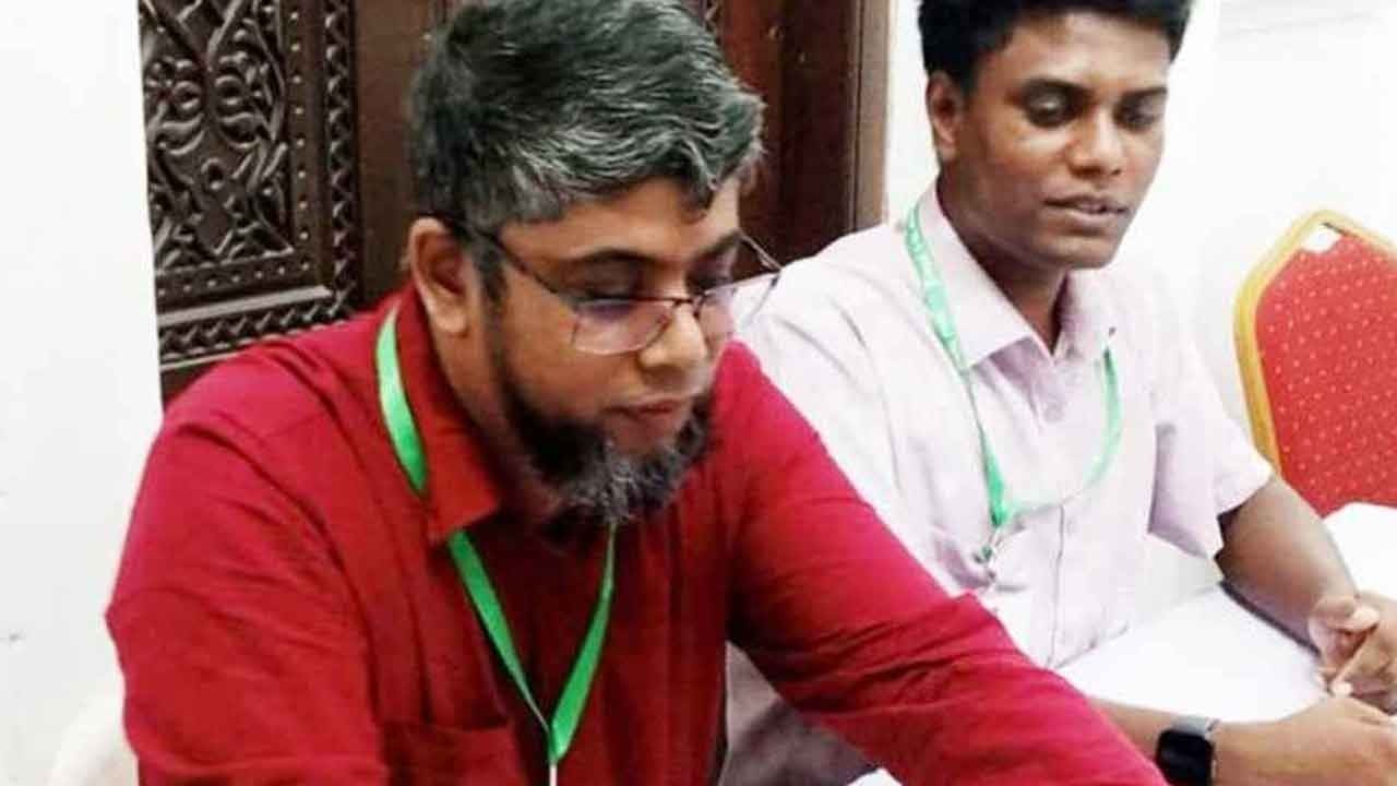 ডাকসু ভোটে অনিয়মের অভিযোগে কার্জন হলের পোলিং অফিসার প্রত্যাহার