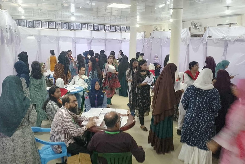 ঢাকা বিশ্ববিদ্যালয়ে ডাকসু নির্বাচনের ভোট সম্পন্ন