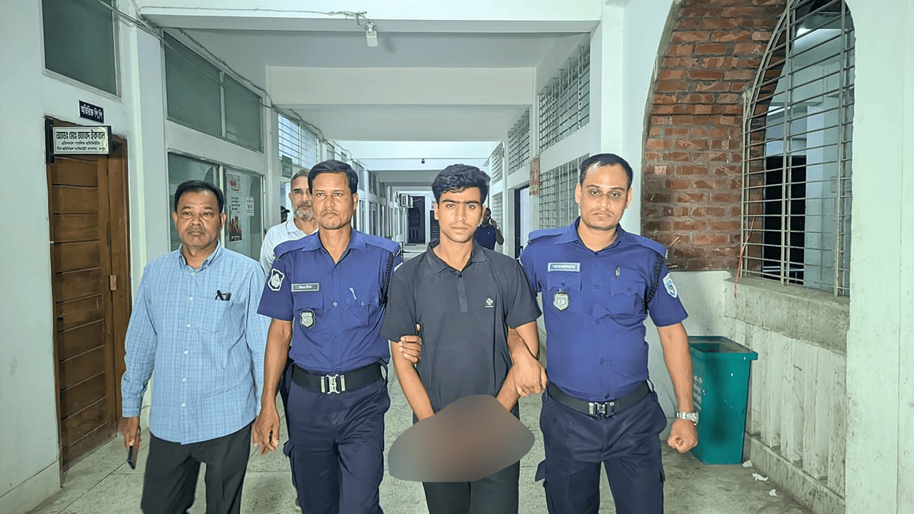 রংপুরে দাদিকে জবাই করে হত্যা, নাতি আদালতে দায় স্বীকার