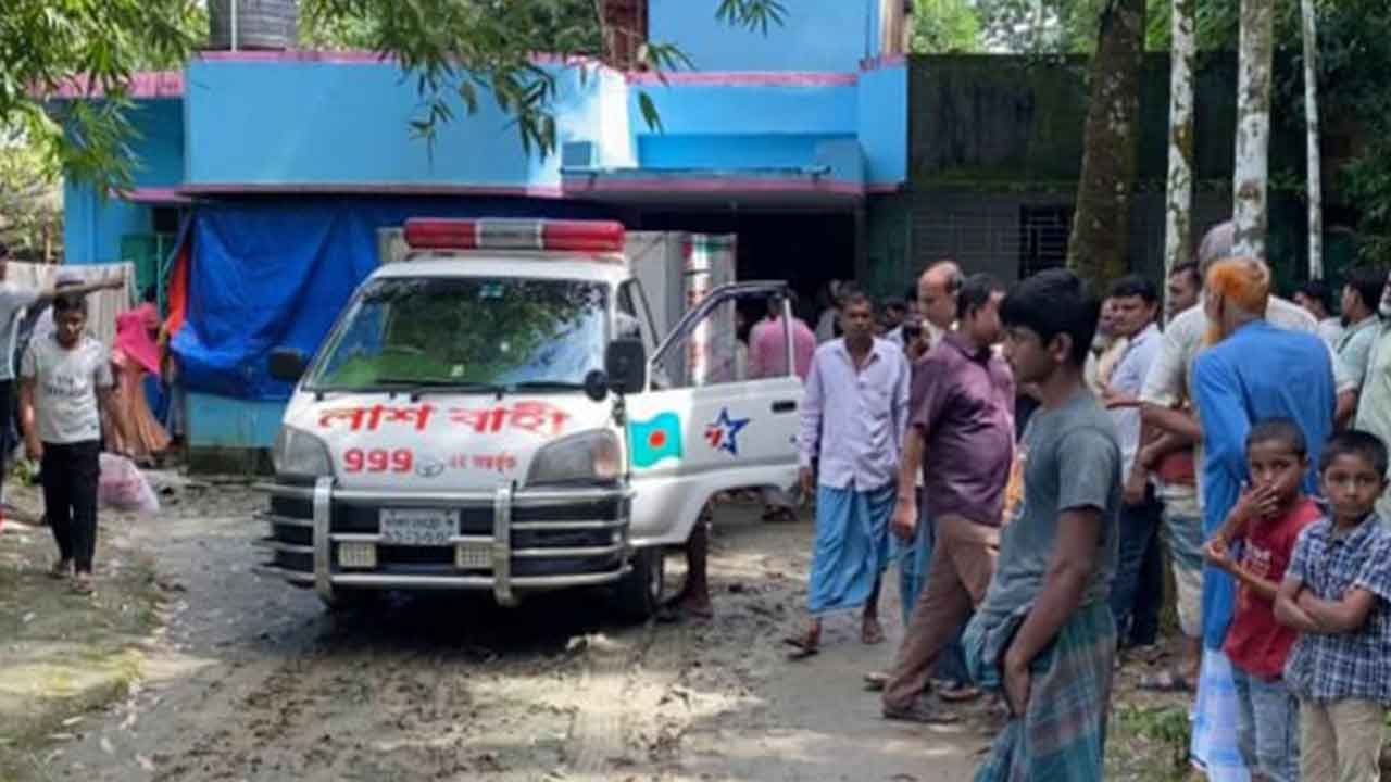 নোয়াখালীর কোম্পানীগঞ্জে সম্পত্তি বিরোধে মায়ের মরদেহ দাফনে বাধা, প্রশাসনের হস্তক্ষেপে ২০ ঘণ্টা পর সমাধান