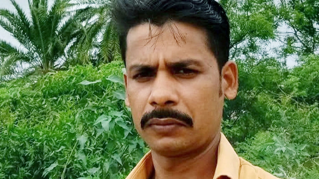 সুন্দরবনে কুমিরের আক্রমণে জেলে সুব্রত মণ্ডল নিহত, ৭ ঘণ্টা পর মরদেহ উদ্ধার