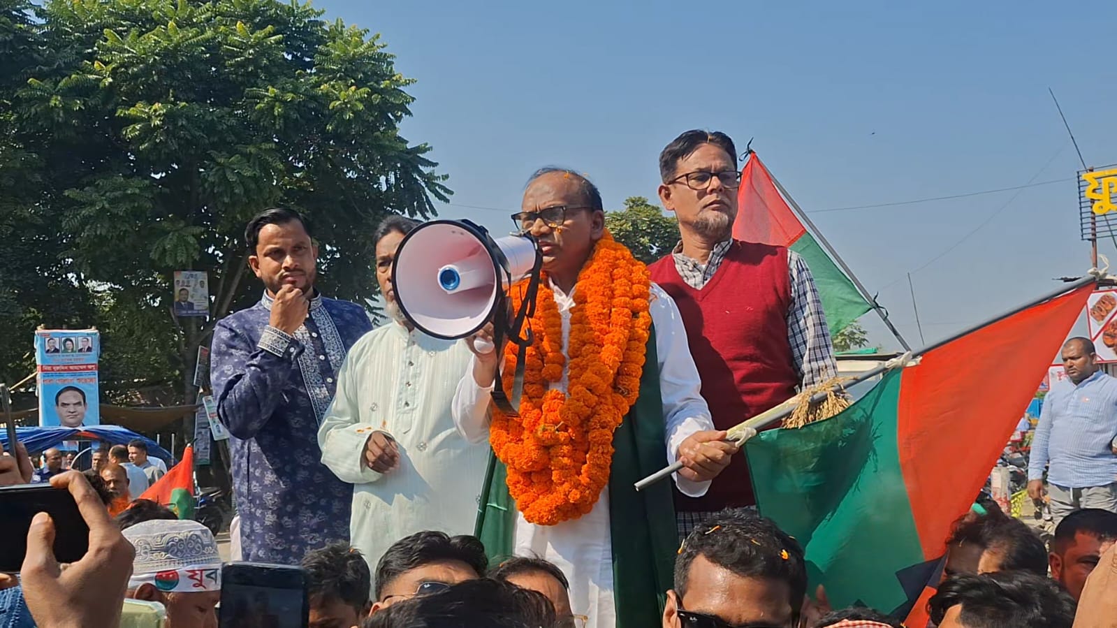 শরীয়তপুর-১: মাঠে নেমেই জনতার ঢল সাঈদ আসলামের প্রচারণায়