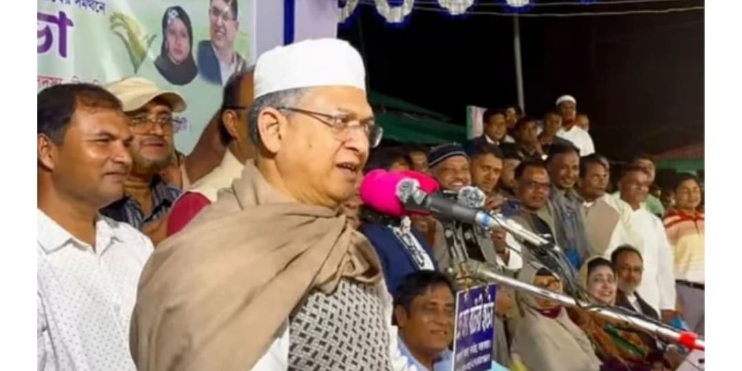 আওয়ামী লীগের রাজনৈতিক ‘মৃত্যু’ হয়েছে ঢাকায়, ‘দাফন’ হয়েছে দিল্লিতে: সালাহউদ্দিন