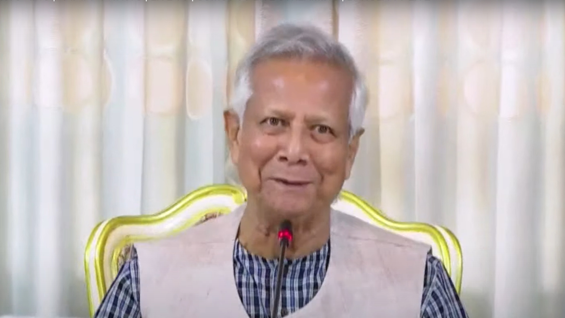 ড. ইউনূস ও অন্তর্বর্তী সরকারের প্রতি ৭০% মানুষের আস্থা: আইআরআই জরিপ