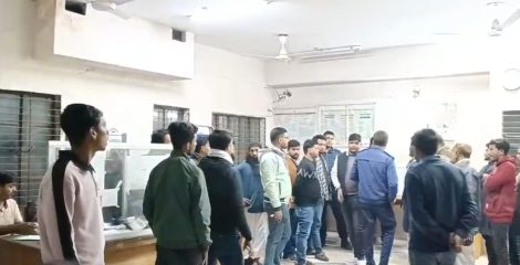 মোবাইল ফোনে ভিডিও দেখানোর প্রলোভনে ৫ বছরের শিশুর ওপর পাশবিক নির্যাতনের অভিযোগ, জাজিরায় উত্তাল জনপদ