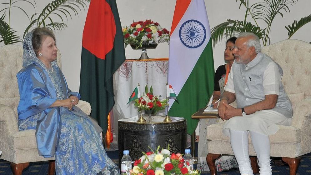 ‘বাংলাদেশের উন্নয়নে তার অবদান চিরস্মরণীয়’: খালেদা জিয়ার মৃত্যুতে মোদির শোক