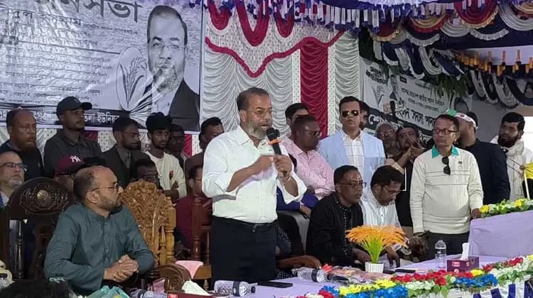 মোংলায় ভোট নিয়ে ষড়যন্ত্রের অভিযোগ, সতর্ক থাকতে বললেন ড. লায়ন