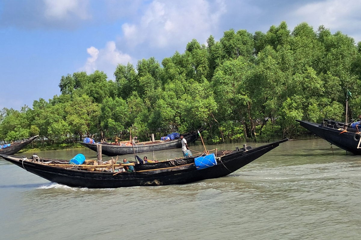 ‎বঙ্গোপসাগর থেকে ২০ জেলেকে অপহরণ করেছে বনদস্যুরা