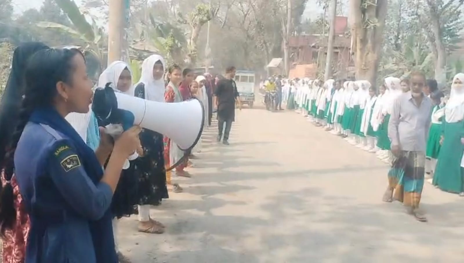 শরীয়তপুর প্রধান শিক্ষকের ওপর হামলার ঘটনায় যুবদল নেতা বহিষ্কার