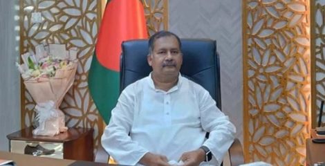 সাংবাদিকদের ওপর নজরদারি বন্ধ, ভয়মুক্ত পরিবেশের ঘোষণা তথ্যমন্ত্রীর