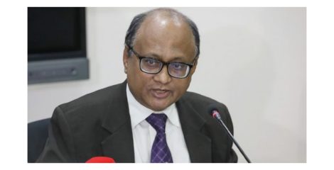 দুদক চেয়ারম্যানসহ দুই কমিশনারের পদত্যাগ