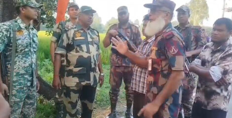 লালমনিরহাটে ভ্যানচালককে মারধর, বিএসএফকে ক্ষমা চাইতে বিজিবির কড়া বার্তা