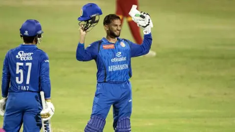 জিম্বাবুয়েকে ১৯ রানে হারিয়ে সিরিজ জিতল আফগানিস্তান