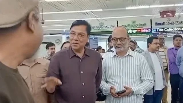 হঠাৎ শাহজালাল বিমানবন্দর পরিদর্শনে বিমানমন্ত্রী, দ্রুত বাড়বে ট্রলি
