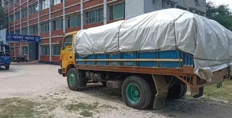 ফরিদপুরে কালোবাজারে সার বিক্রির সময় আ.লীগ নেতা আটক