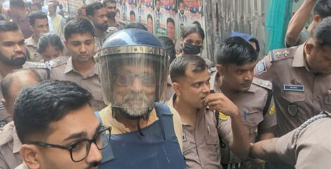 বিমানবন্দরের মা/মলায় মেজর আখতারুজ্জামানের জামিন নামঞ্জুর