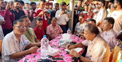 সাজেকে সময়সীমা নিয়ে মতভেদ, অবরোধ চালিয়ে যাওয়ার ঘোষণা