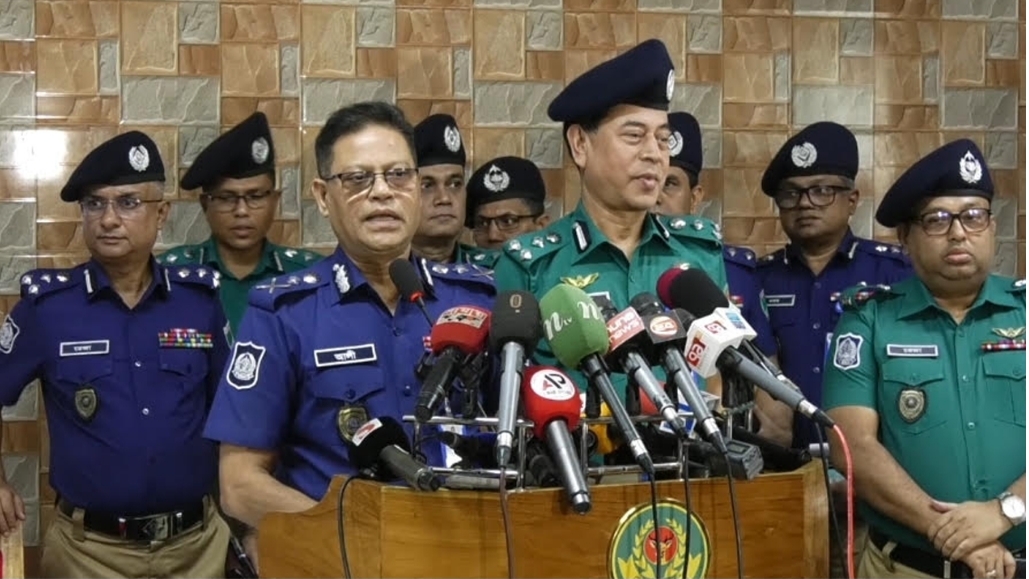 খুলনায় আইজিপির ঘোষণা, চাঁদাবাজি দমনে হচ্ছে নতুন আইন