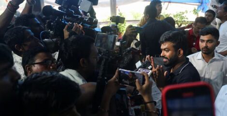 ভোটার তালিকা নিয়ে বিতর্ক, ভারতের প্রধান নির্বাচন কমিশনারের পদত্যাগ দাবি