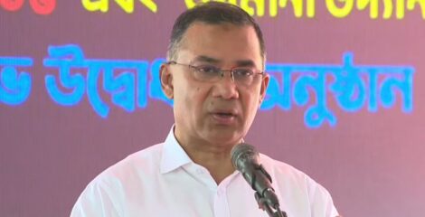“ফজরের পর ঝাড়ু দেওয়া এখন আর দেখা যায় না”: বিরোধীদলের উদ্দেশে প্রধানমন্ত্রী