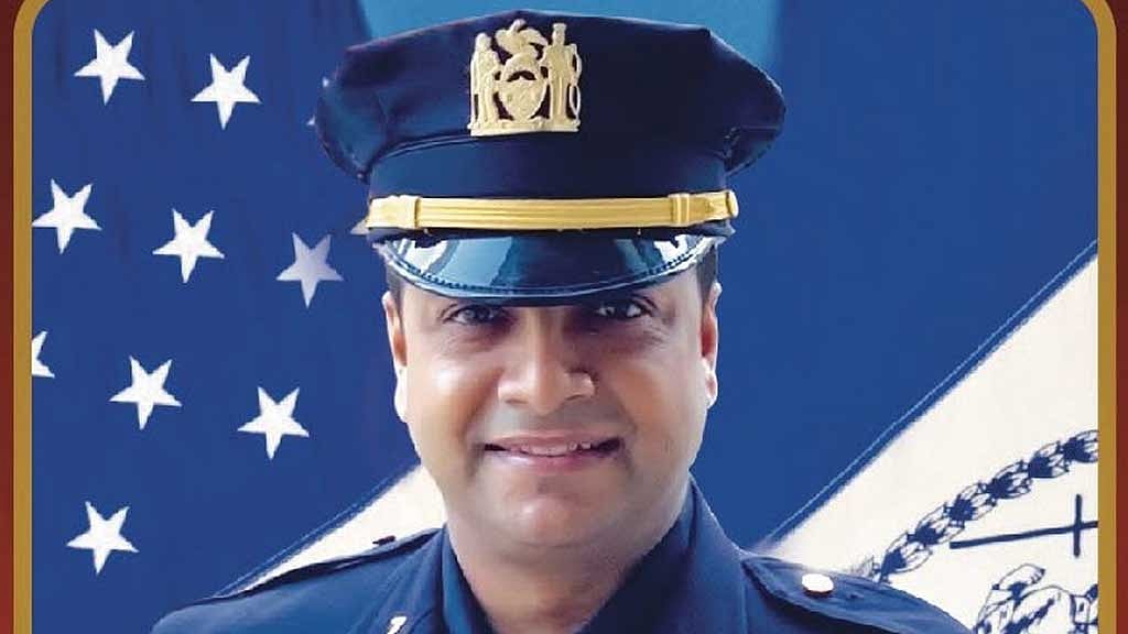 নিউইয়র্ক পুলিশের লেফটেন্যান্ট হলেন শরীয়তপুরের হুমায়ুন কবির