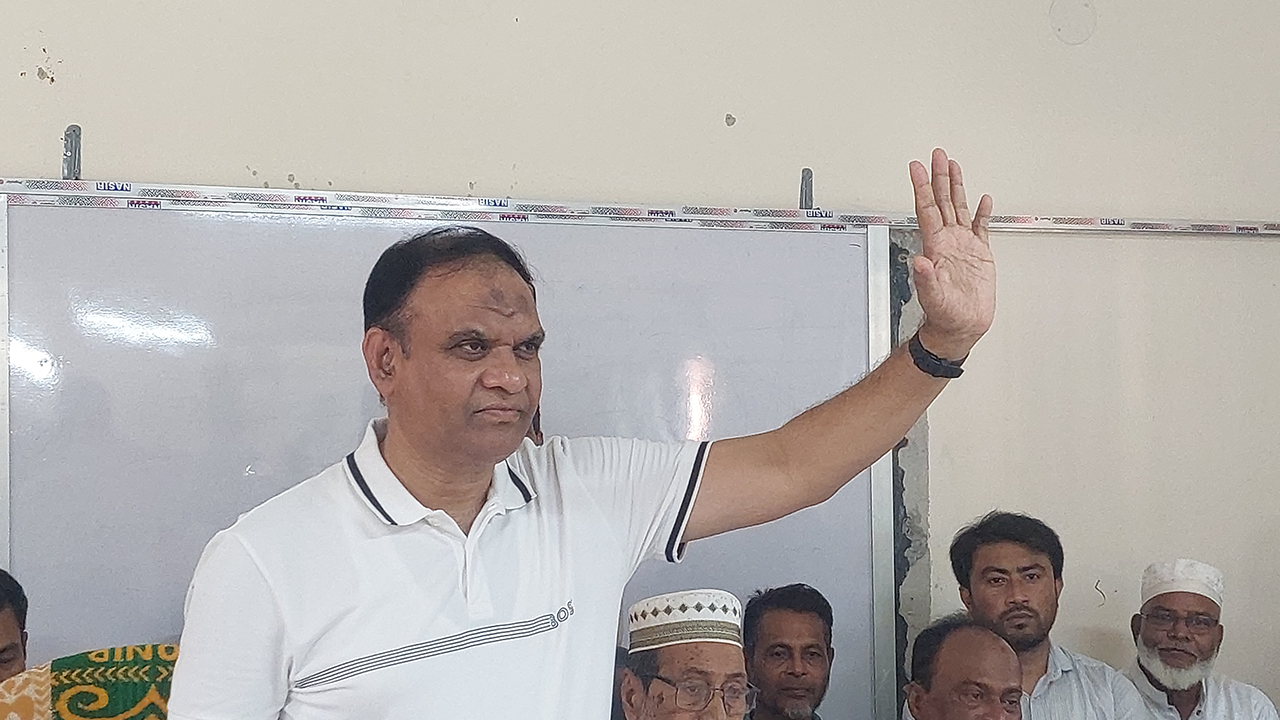 ডামুড্যার শিধলকুড়ায় খালের বিভাজন মিটিয়ে ঐক্যের আহ্বান হুইপ অপুর